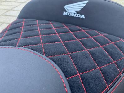 HONDA FORZA 750 motorülés készítés